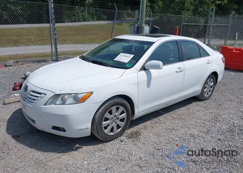 2007 Toyota Camry Xle z USA, uszkodzony, nr VIN 4T1BE46K47U592768